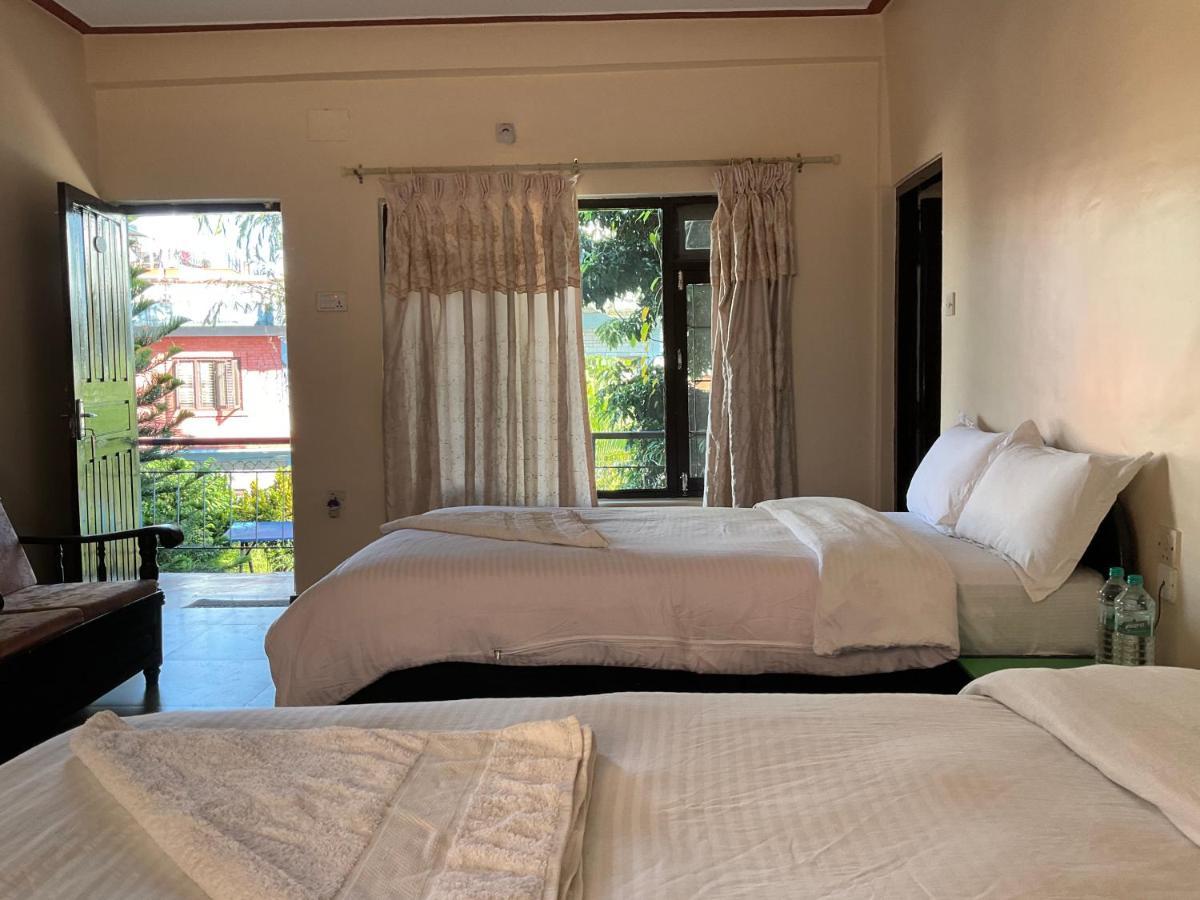 Trekkers Lodge Pokhara Exterior photo