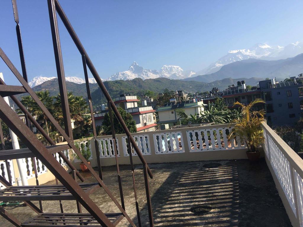 Trekkers Lodge Pokhara Exterior photo
