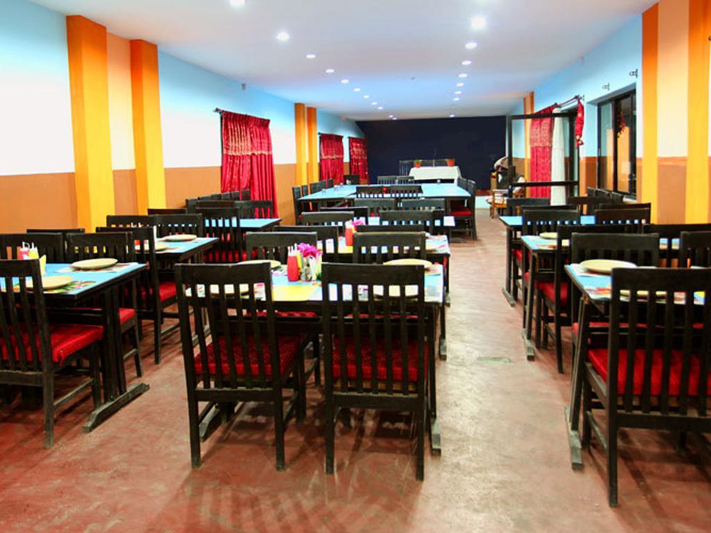 Trekkers Lodge Pokhara Exterior photo